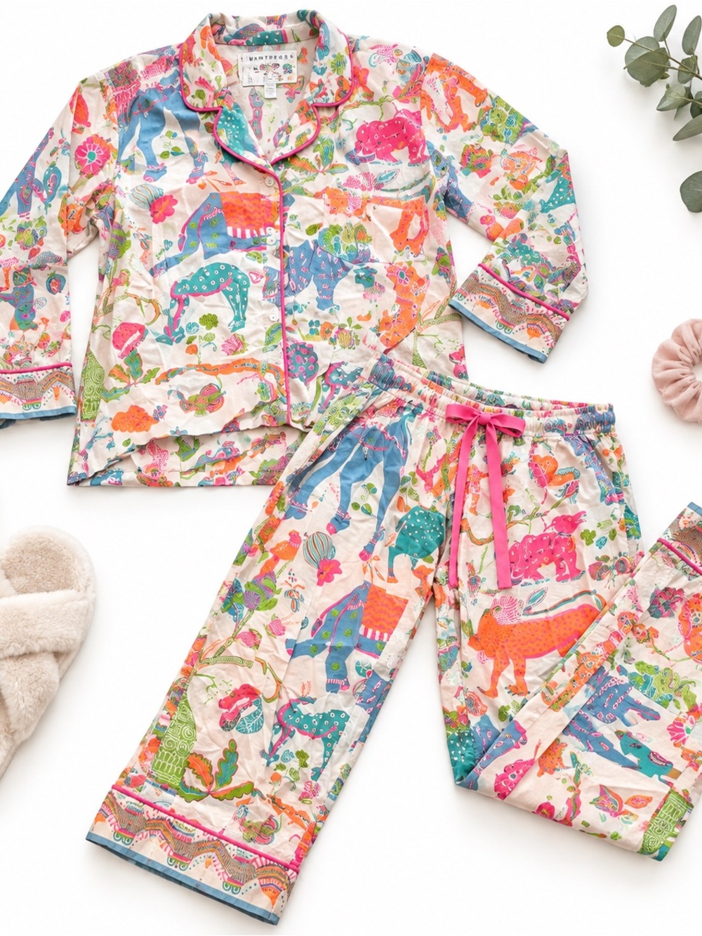 Gretchen Scott Pajama Set Small Colorful Safari Animal Print Pink Trim in EUC